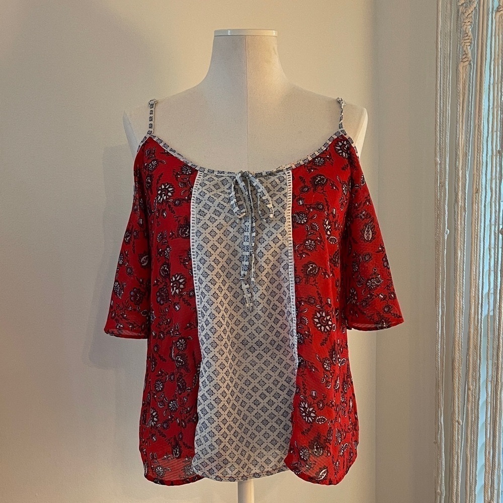 EUC Jolt Brand Red and White Floral Open-Shoulder Boho Peasant Top | Size L
